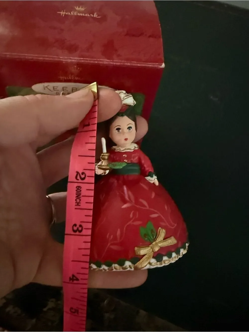 Hallmark product 2001